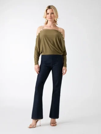Adri Top met juwelen