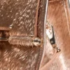 Alia satchel met textuur