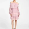Audrey mini-jurk met blote schouders Audrey mini-jurk met blote schouders