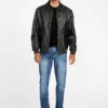 Aviator-jas van imitatieleer met monogram