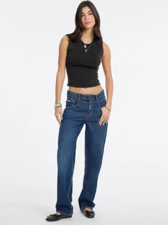 Boyfriend-Jeans met pas aan de voorkant