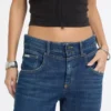 Boyfriend-Jeans met pas aan de voorkant Boyfriend-Jeans met pas aan de voorkant