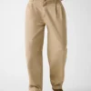 Broek met plooien Broek met plooien