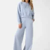 Broek met wijde pijpen Broek met wijde pijpen