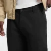 Chino met wijde pijpen Chino met wijde pijpen