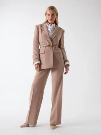 Dalia blazer met enkele rij knopen