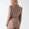 Dalia blazer met enkele rij knopen Dalia blazer met enkele rij knopen