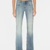 Denim broek met uitlopende pijpen Denim broek met uitlopende pijpen