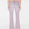 Denim broek met uitlopende pijpen Denim broek met uitlopende pijpen