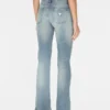 Denim broek met uitlopende pijpen Denim broek met uitlopende pijpen