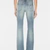 Denim broek met uitlopende pijpen Denim broek met uitlopende pijpen