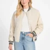 Eco Danielle bouclé collegejas Eco Danielle bouclé collegejas
