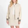 Eco Danielle bouclé collegejas Eco Danielle bouclé collegejas