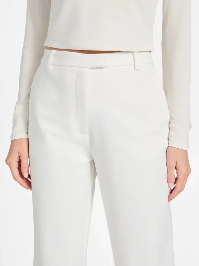 Eco Emy broek met rechte pijpen Eco Emy broek met rechte pijpen