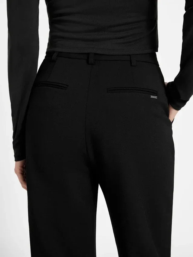 Eco Emy broek met rechte pijpen Eco Emy broek met rechte pijpen