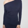 Eco Leiza off-shoulder jurk Eco Leiza off-shoulder jurk