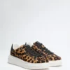Elbinah lage sneakers met luipaardprint