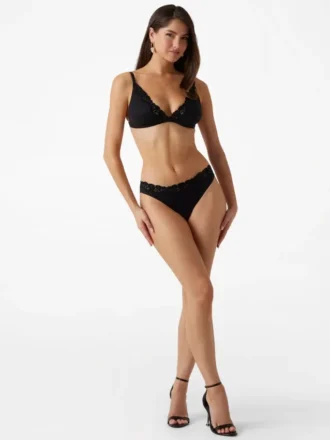 Eveline Triangelbeha