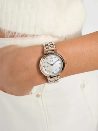 Gc tweekleurig analoog horloge