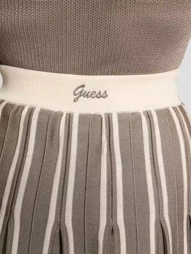 Gestreepte plooitrui-rok Gestreepte plooitrui-rok