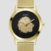 Goudkleurig analoog horloge