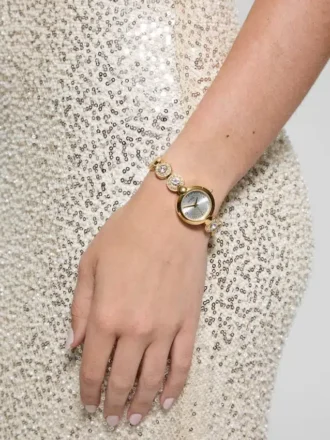 Goudkleurig analoog horloge