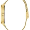 Goudkleurig analoog horloge met gaasband Goudkleurig analoog horloge met gaasband