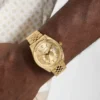 Goudkleurig multifunctioneel horloge