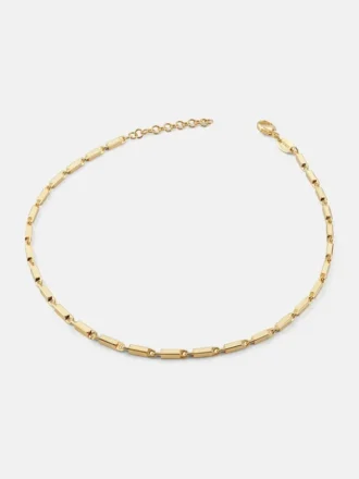 Goudkleurige ketting met vierkante schakels
