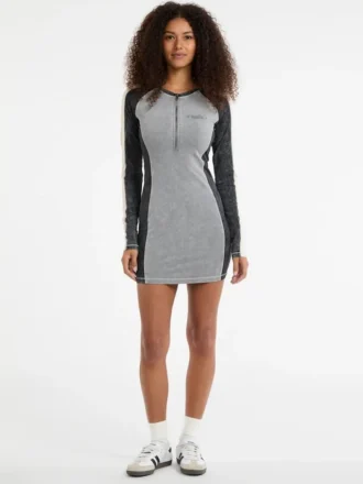 Guess Originals Vintage Raglan-jurk