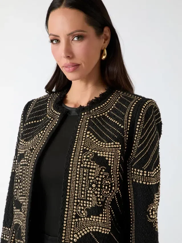 Helene jas met studs en borduursels Helene jas met studs en borduursels