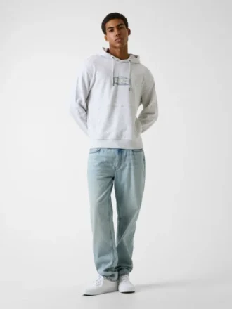 Hoodie met bedrukt logo