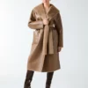 Ines omkeerbare jas van imitatieleer