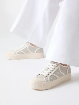Issah Logo Sneakers