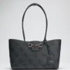 Janie 4G Logo Shoppers Janie 4G Logo Shoppers