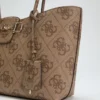 Janie 4G Logo Shoppers Janie 4G Logo Shoppers