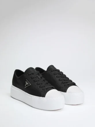 Joezi lage platte Sneakers