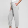 Joggingbroek met strass-steentjes Joggingbroek met strass-steentjes
