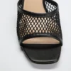 Kebba sandalen van mesh