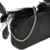 Keyah-clutch met veren aan de bovenkant Keyah-clutch met veren aan de bovenkant