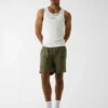 Korte broek met riem Korte broek met riem