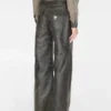 Leren broek met wijde pijpen en craquelé-effect