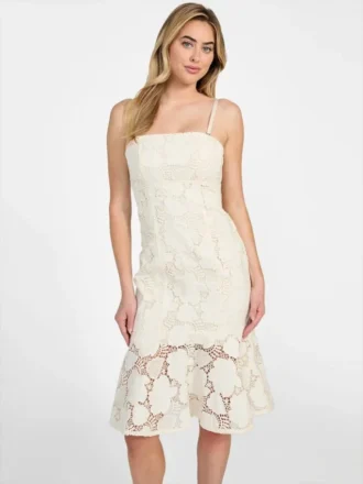 Maisy strapless kanten jurk Maisy strapless kanten jurk
