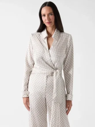 Marciano satijnen wikkelblouse met monogram