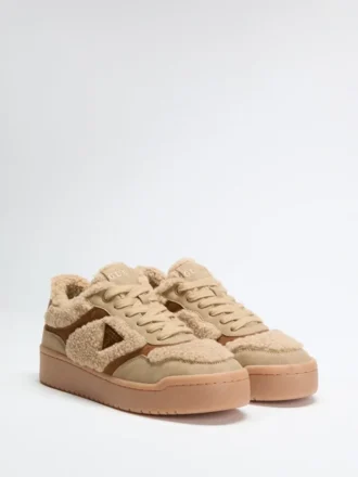 Miram sneakers van schapenvacht