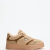 Miram sneakers van schapenvacht