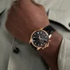 Multifunctioneel horloge met roségoudkleurig leer Multifunctioneel horloge met roségoudkleurig leer