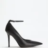 Napril Pumps with Hakken