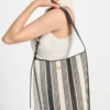 Nicolette Gestreepte canvas grote bucket bag Nicolette Gestreepte canvas grote bucket bag