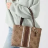 Noelle Shopper Noelle Shopper